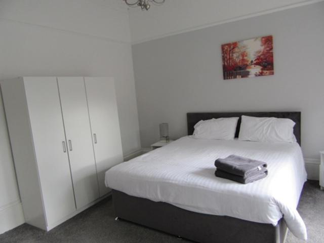 No 32 - Large 2 Bed Near Sefton Park And Lark Lane Apartment Liverpool Exterior photo